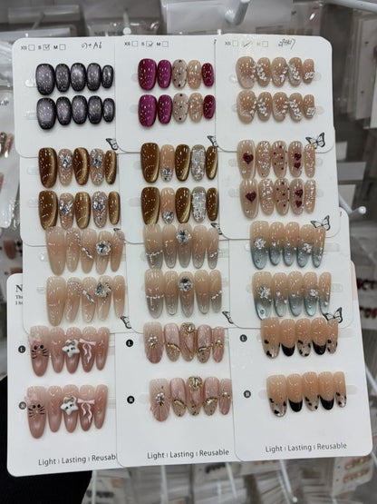 「ライブ専用」ネイルチップ ライブで選べます！注文する時必ずTIKTOKの名前を備考欄に記入してください