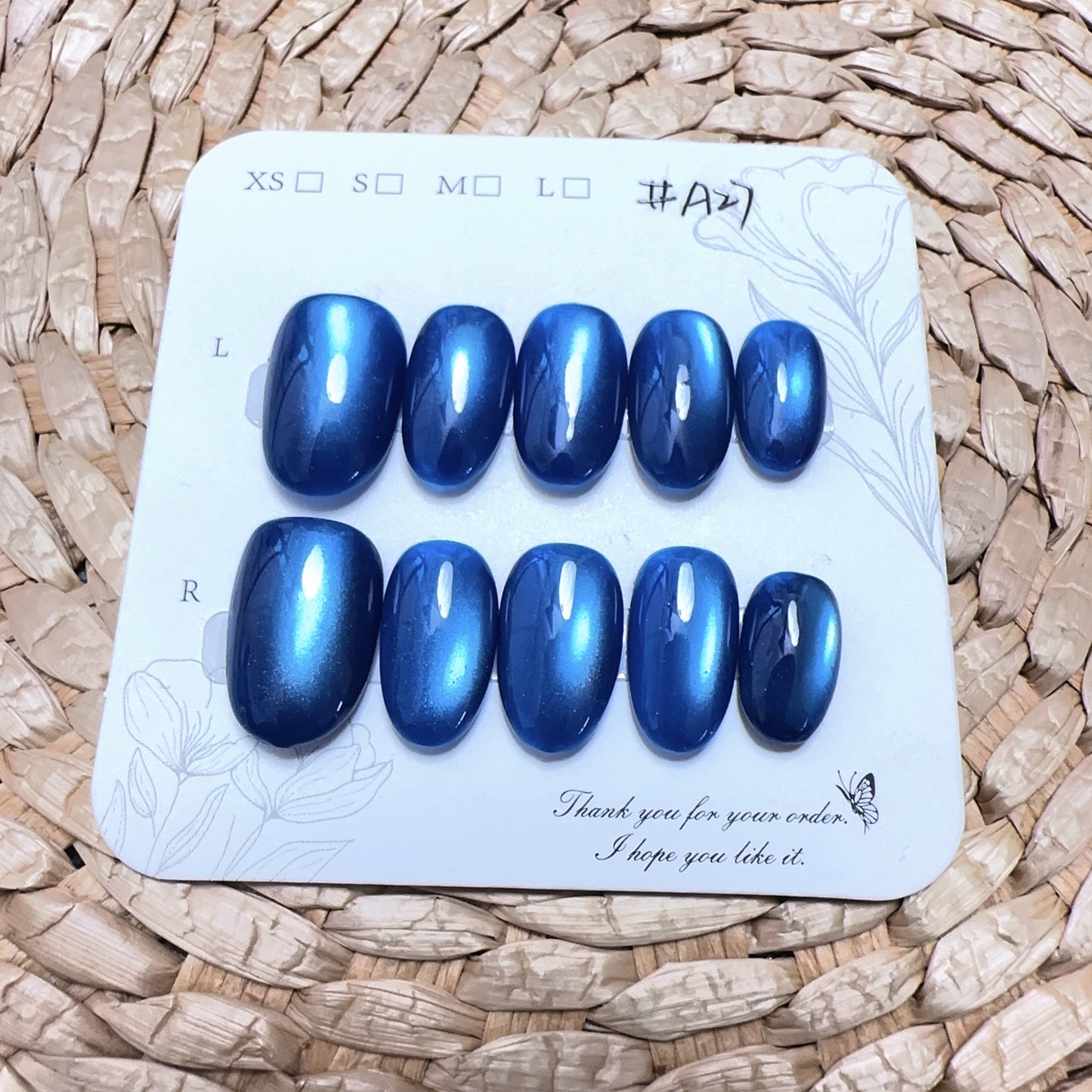 #A27 手作り ネイルチップ 単カラー ブルー キャットアイ 高品質 可愛い ウェアラブルネイルチップ